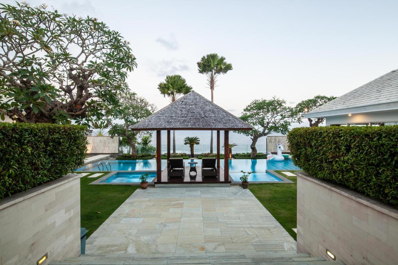 Cliff Front Luxury 4 Bedroom At Pandawa *