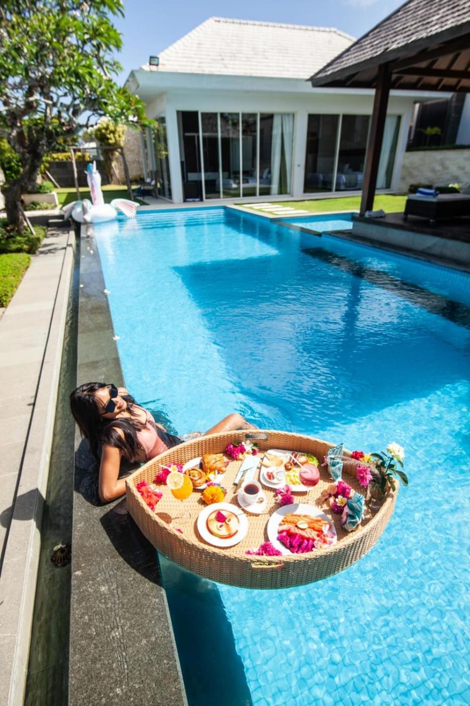 Villa Cliff Front Luxury 4 Bedroom At Pandawa Ungasan (Bali)